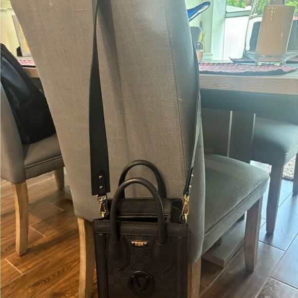 EUC Valentino Black crossbody bag - Picture 11 of 12